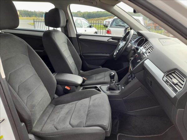 Volkswagen - Tiguan Allspace.jpg